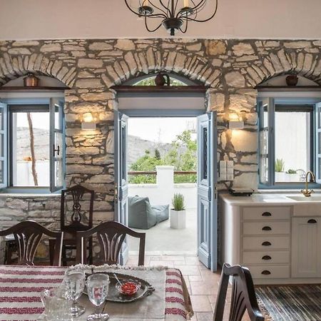 Apérathos Traditional Inn Pirethron מראה חיצוני תמונה