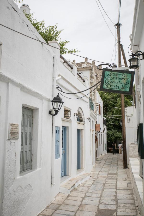 Apérathos Traditional Inn Pirethron מראה חיצוני תמונה